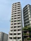PREMIUM CUBE G 駒沢大学の外観
