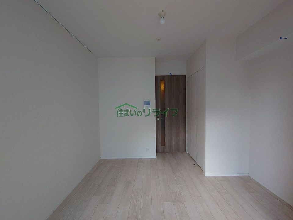 ベッドルーム