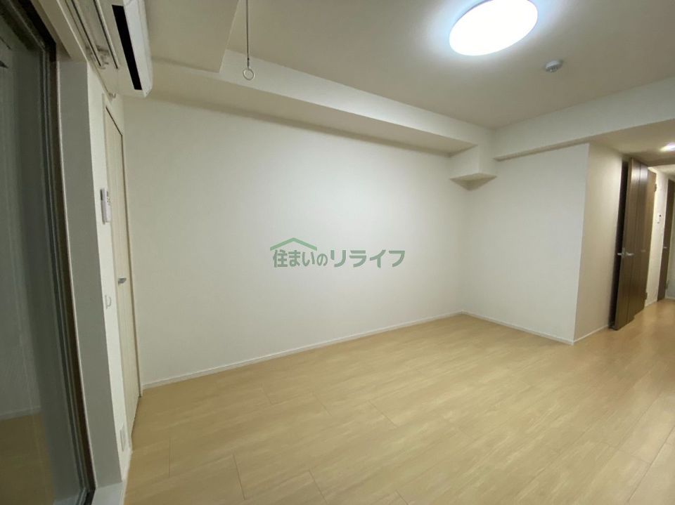 ベッドルーム