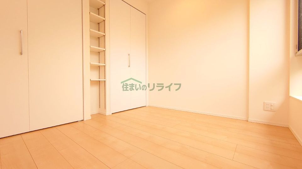 ベッドルーム