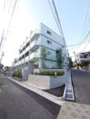 PREMIUM CUBE 新宿中井の外観