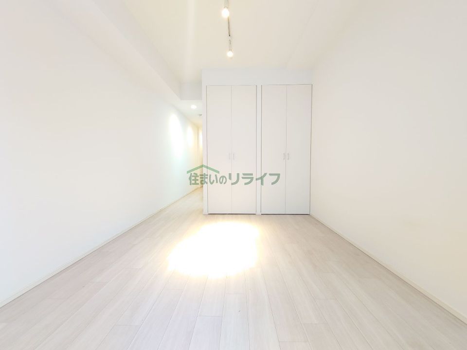 ベッドルーム