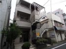 クレストコートの外観