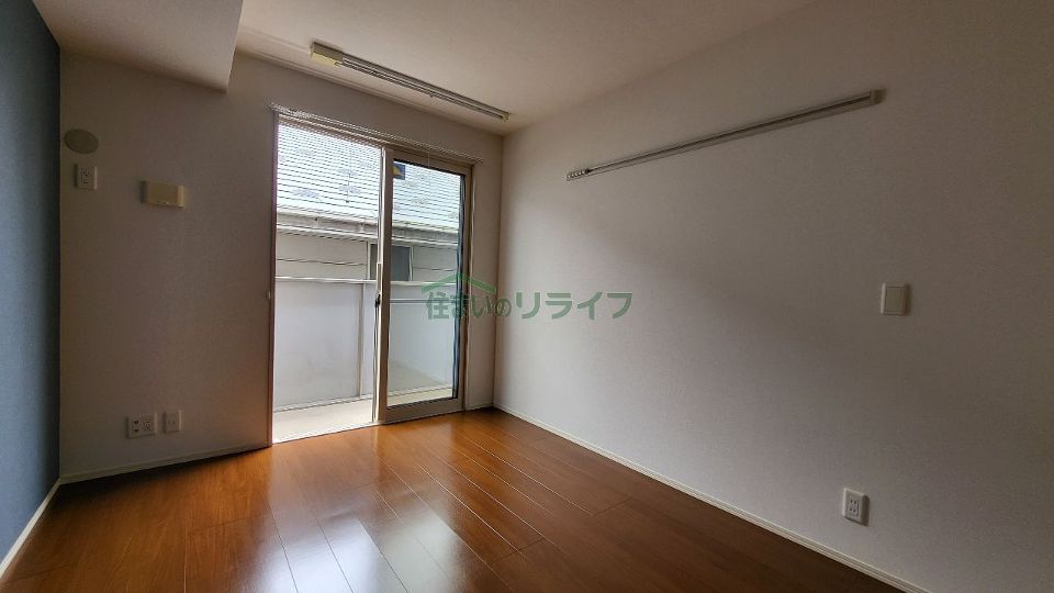 ベッドルーム
