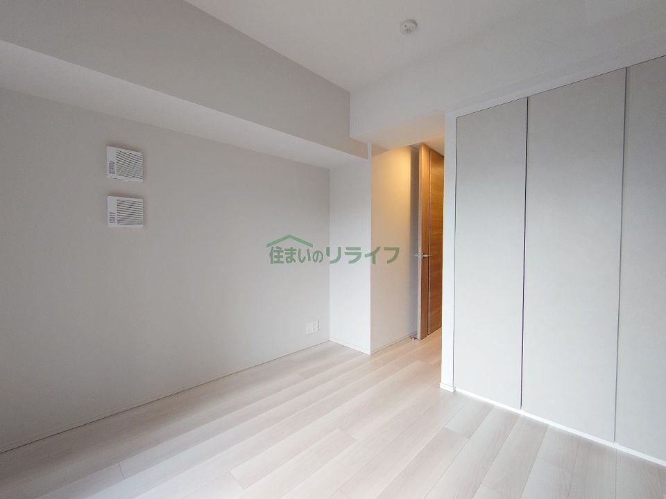 ベッドルーム