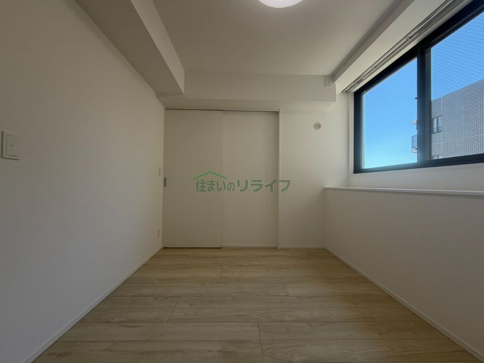 ベッドルーム