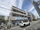 ナッツダムスタジオーネ塚口の外観