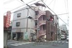バドワール墨染の外観