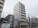 ヴェルメゾン御所西の外観