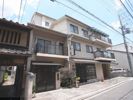 玉屋・山三小路の外観