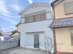 吉田中大路町アパートの外観画像
