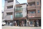 今出川マンションの外観