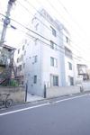 プラハ駒込の外観
