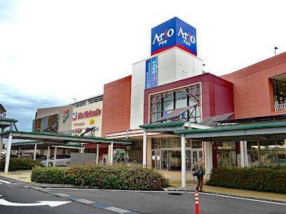 近くに徒歩約10分あり