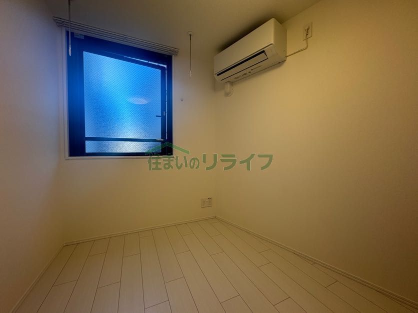 ベッドルーム