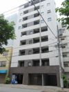 HY’s 上野入谷の外観