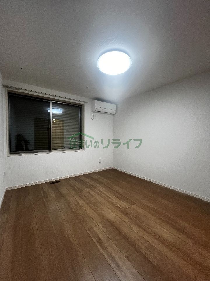 ベッドルーム