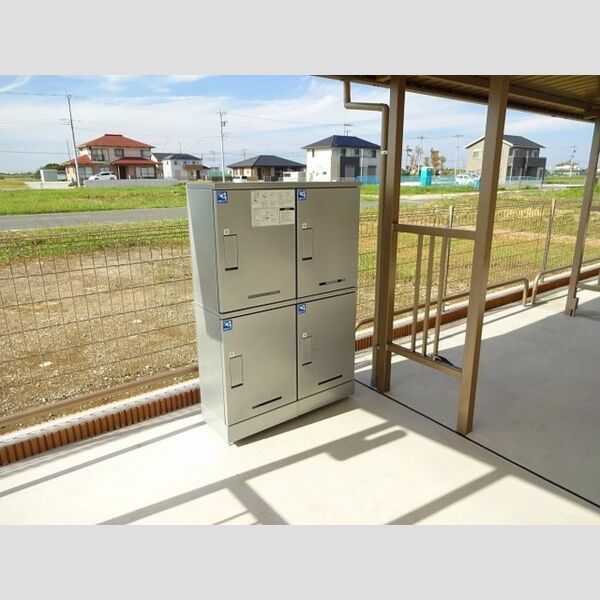 近くに宅配BOXあり