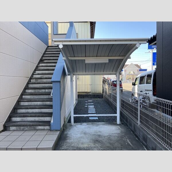 近くに駐輪場あり