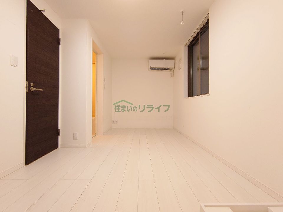 ベッドルーム
