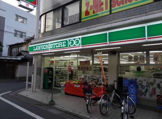 近くのローソンストア100東向島駅前店まで221m（徒歩3分）