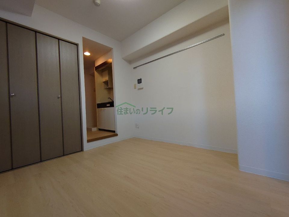 ベッドルーム