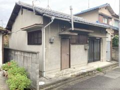 秋篠三和町1丁目5-9貸家の外観画像