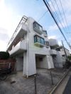 ラポア杉本の外観
