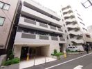 ラグジュアリーアパートメント本郷の外観