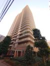 ライオンズタワー池袋の外観