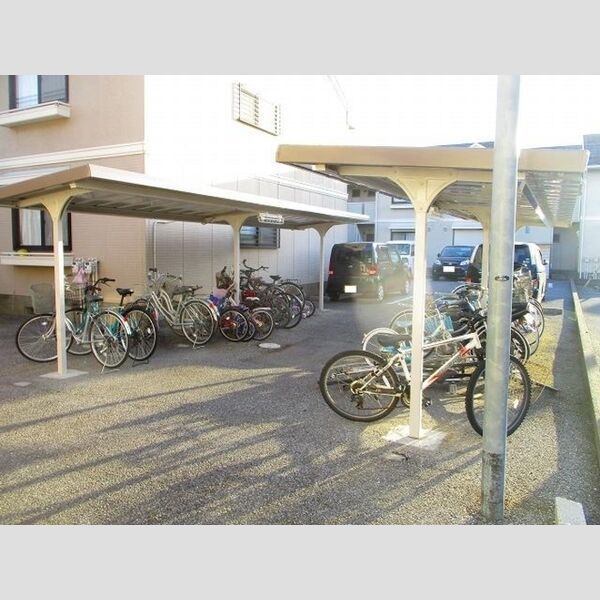 近くに駐輪場あり