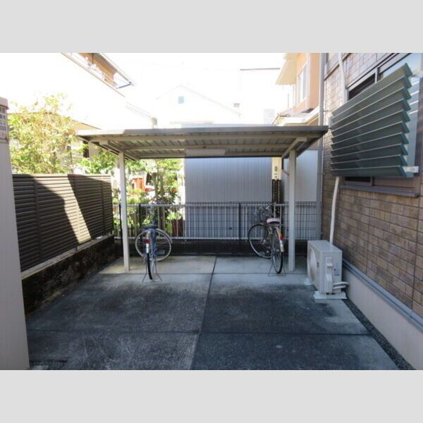 近くに駐輪場あり