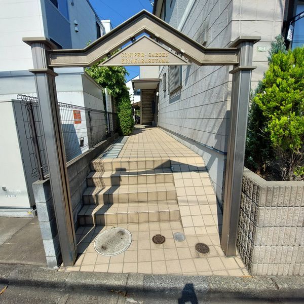 エントランス