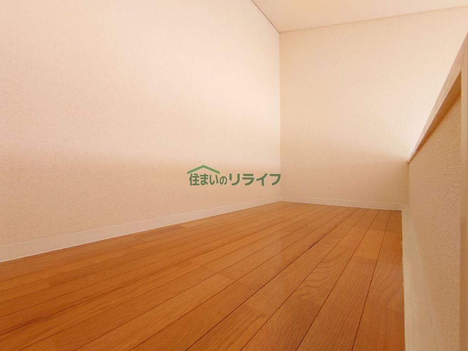 ベッドルーム