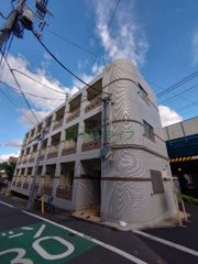 スチューデントハイツ代々木上原の外観画像
