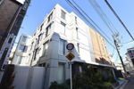 quador中野の外観