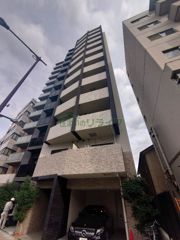 ZOOM池袋Westの外観画像