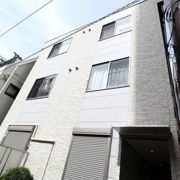 スクエアコートの外観画像