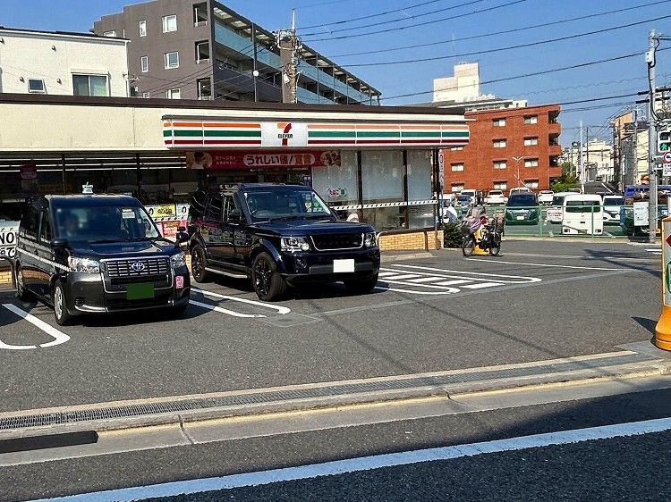 近くに施設あり