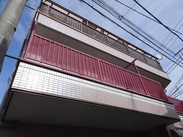 ビューラー本間の外観画像