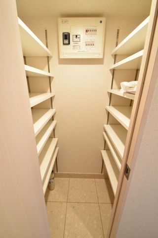 収納
