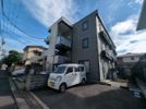 レオパレスラホンテーヌの外観