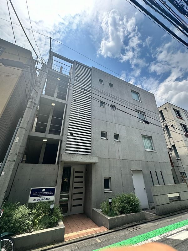 ラティエラ乃木坂の外観画像