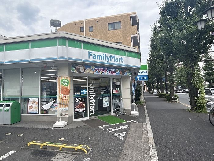 近くに施設あり