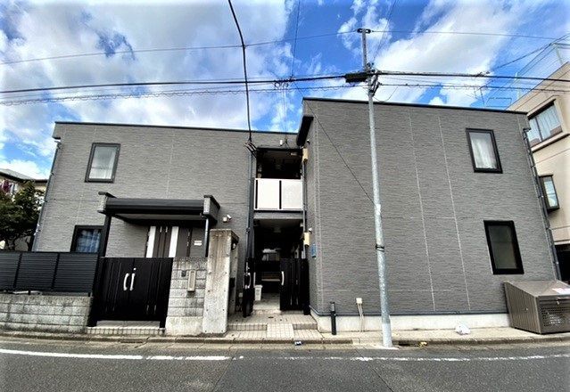 レオパレス新桜台の外観画像