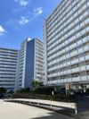 戸山ハイツ27号棟の外観