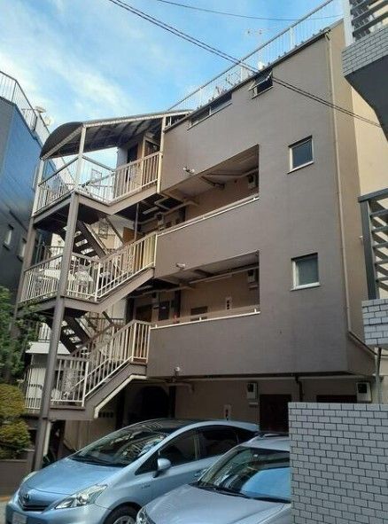 ラブリーコーポ三田の外観画像