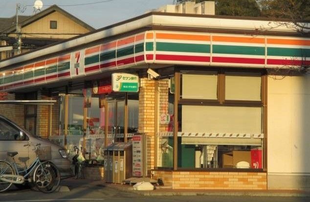 近くのセブンイレブン大間３丁目店.まで640m（徒歩8分）