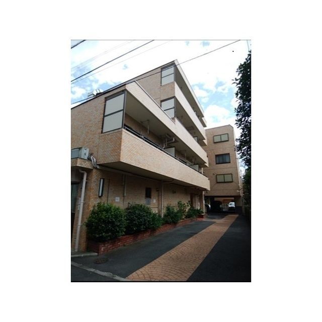 シャトー初台の外観画像