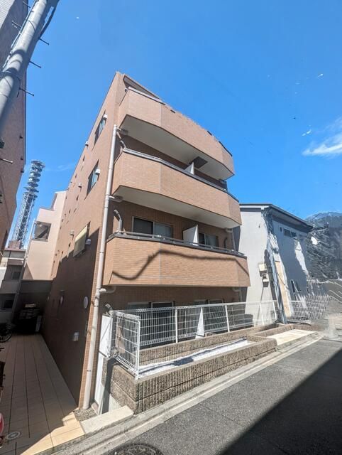 アムロゼッタ四ッ谷の外観画像